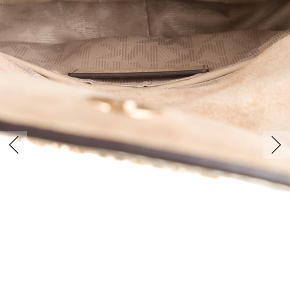 Michael Kors Suede Tassel Crossbody Bag Tan Rare find - Picture 4 of 4